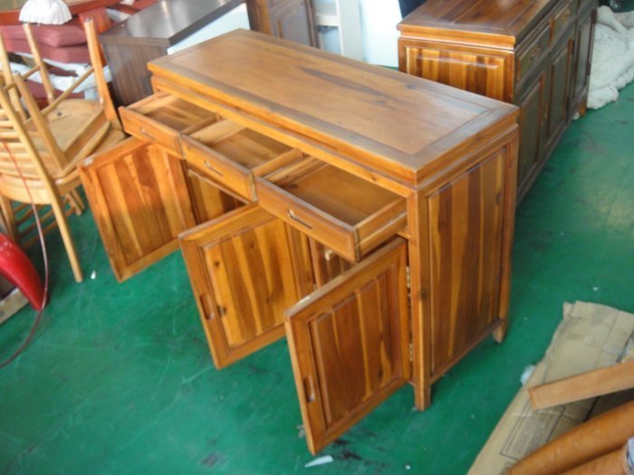 樂居二手家具館 LG506*柚木三門三抽收納櫃*碗盤收納櫃/高低櫃/電視櫃/斗櫃/展示櫃/矮櫃隔間屏風櫃