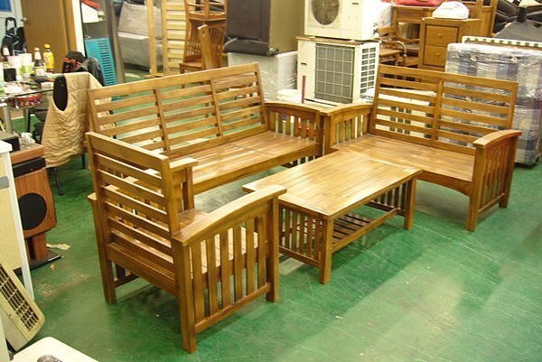 樂居二手家具 原木傢俱賣場P148橫條柚木頭椅 原木沙發椅加大茶几 實木板椅 客廳桌椅木沙發 茶几