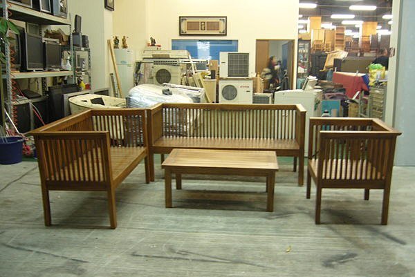 樂居二手家具 全新中古傢俱賣場 P146原木 日式柚木沙發椅 實木客廳桌椅 木頭板椅
